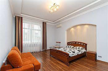 Uavoyage Business Apartments Kyjev Exteriér fotografie